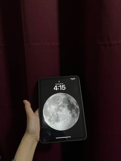 Ipad Mini 6 - 64gb Wifi + Cellular in Space Gray