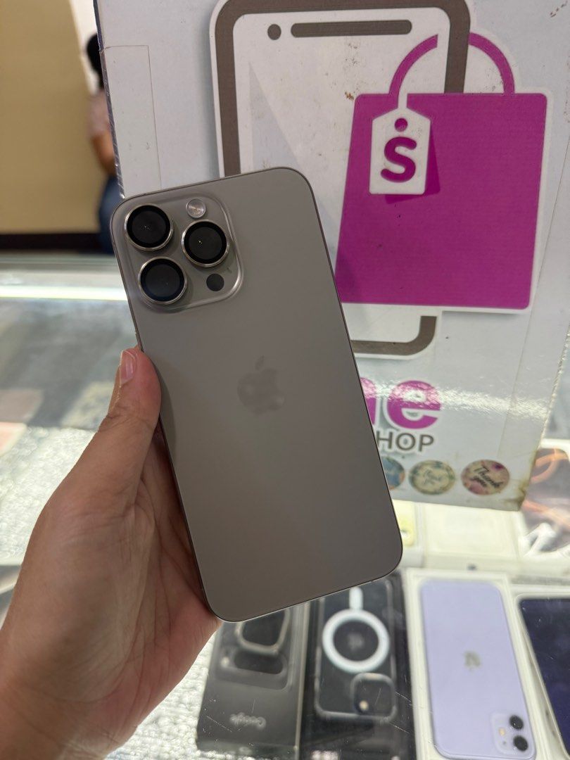 iphone 15 pro max 256gb 2ndhand (Category: iPhone 15 Series) located in Cainta. Submitted by vine_gadget_shop (Listing ID 1369837628, Image 1). Description: iphone 15 pro max 256gb 2ndhand factory unlock with box and cord replaced pick up store greenhills shopping center we accept trade in we accepy credit card and ggives installment we do cod and door to door we ship nationwide for fast transaction call 09277368323 look for vine visit my fb page
