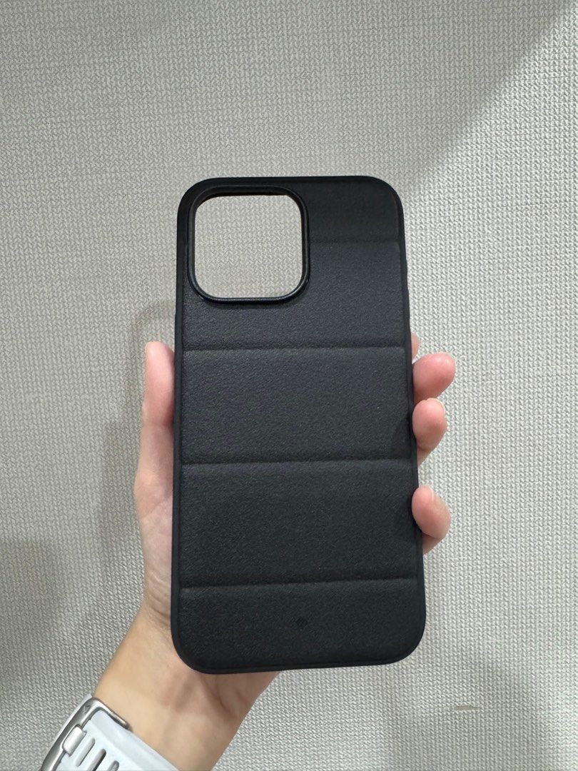 Iphone 15 Promax Caseology Case (Category: Cases & Sleeves) located in Quezon City. Submitted by decluttermsdt (Listing ID 1369797344, Image 1). Description: Good as new. Used once only .