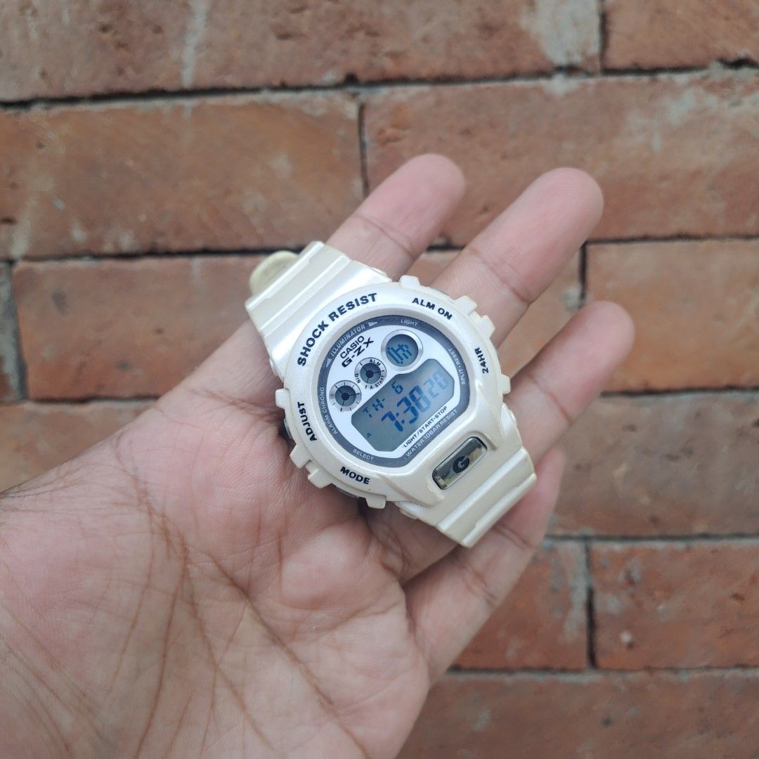 時計 DW-691LV CASIO G-SHOCK G-ZX 時計 DW-691LV CASIO G-SHOCK G-ZX CASIO | Hong Kong (HK