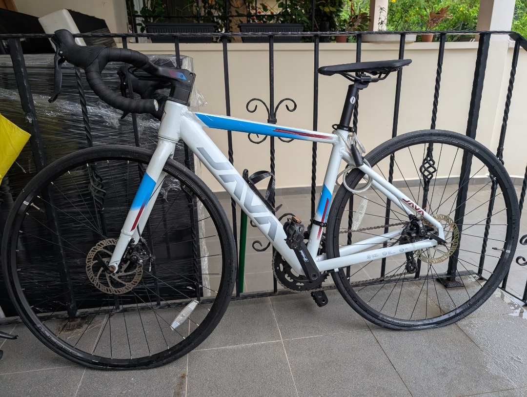 Java Ronda road bike (lightly used), Sports Equipment, Bicycles & Parts ...