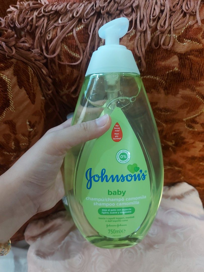 JOHNSON’S BABY SHAMPOO (750ml) (Category: Baby Toiletries & Grooming) located in Manila. Submitted by mallories35342 (Listing ID 1369841112, Image 2). Description: JOHNSON’S BABY SHAMPOO (750ml) Only ₱250! ⚡️ Mall Price: ₱360 SALE PRICE: ₱250 ONLY Gentle on baby’s eyes, scalp, and hair — trusted by moms for generations! Send me a message to order now!.