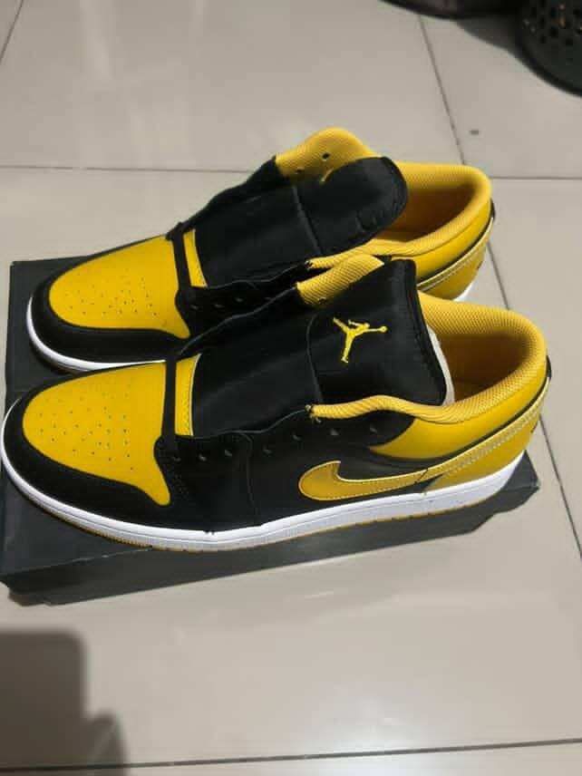 Jordan 1 Low Yellow Ochre (Category: Sneakers) located in Cainta. Submitted by div.declutters (Listing ID 1369844926, Image 1). Description: Jordan 1 Low Yellow Ochre Size 13 Brand New & Authentic Can do meet ups for checking! 📍Sampaloc, Mnl.
