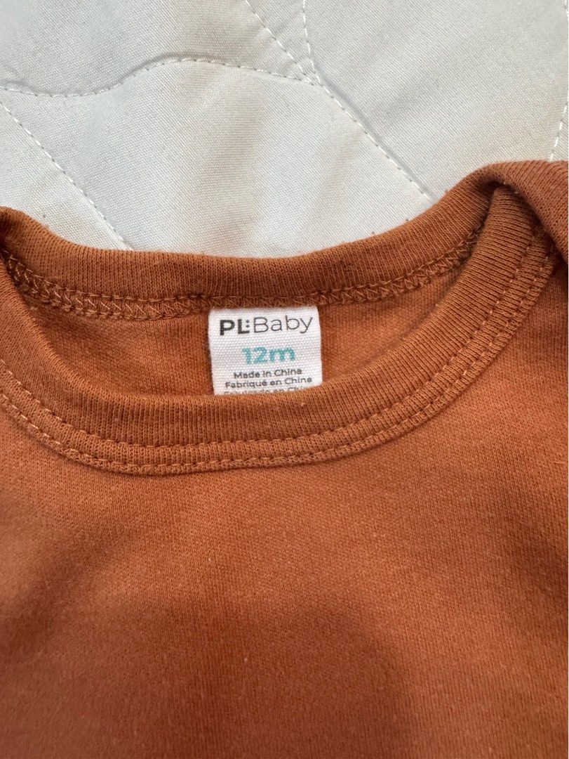 Jumper Set (PL Baby brand) (Category: Babies & Kids Fashion) located in Talisay. Submitted by retrobags (Listing ID 1369759681, Image 2). Description: Like new twice na use ni baby. Can fit 9-12mos. .