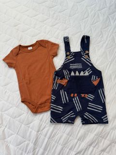 (Category: ) located in . Submitted by retrobags (Listing ID 1369759681, Image 1). Description: .