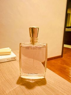 (Category: ) located in . Submitted by lingmic (Listing ID 1369825481, Image 1). Description: .