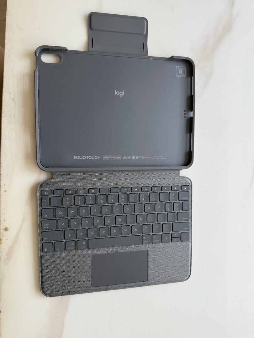 Logitech Folio Touch63221273817217111