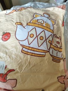 （分類：）位於 。 由 yivvv 提交（商品編號 1369698231，圖片 1）。簡介： 。