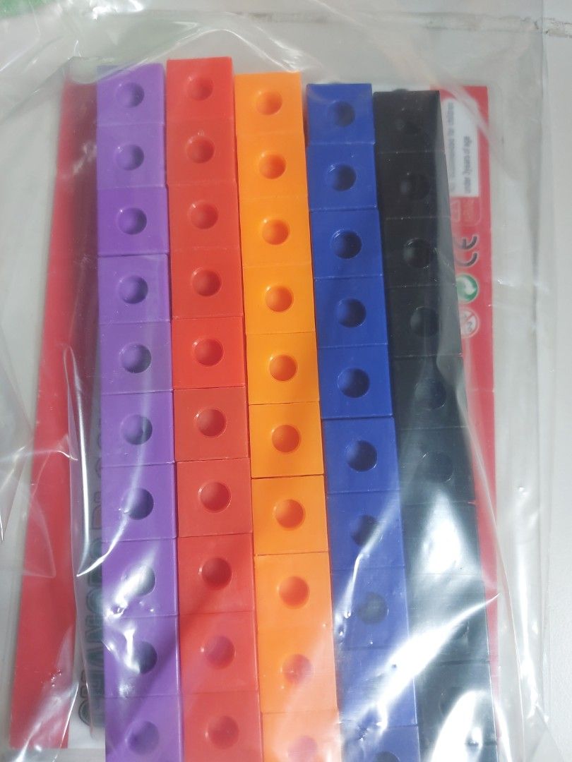 MATH LINKING CUBES (Category: Educational & Learning Toys) located in Singapore. Submitted by plumup (Listing ID 1282488900, Image 8). Description: Math Linking cubes. For learning and creative making figures. 1 bag = 100 cubes 2 packs@$8 1 bag 50 cubes at $2.50.