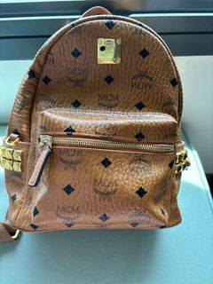 (Category: ) located in . Submitted by startstyle (Listing ID 1369797611, Image 1). Description: .