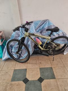 (Category: ) located in . Submitted by Isell (Listing ID 1369731955, Image 1). Description: .