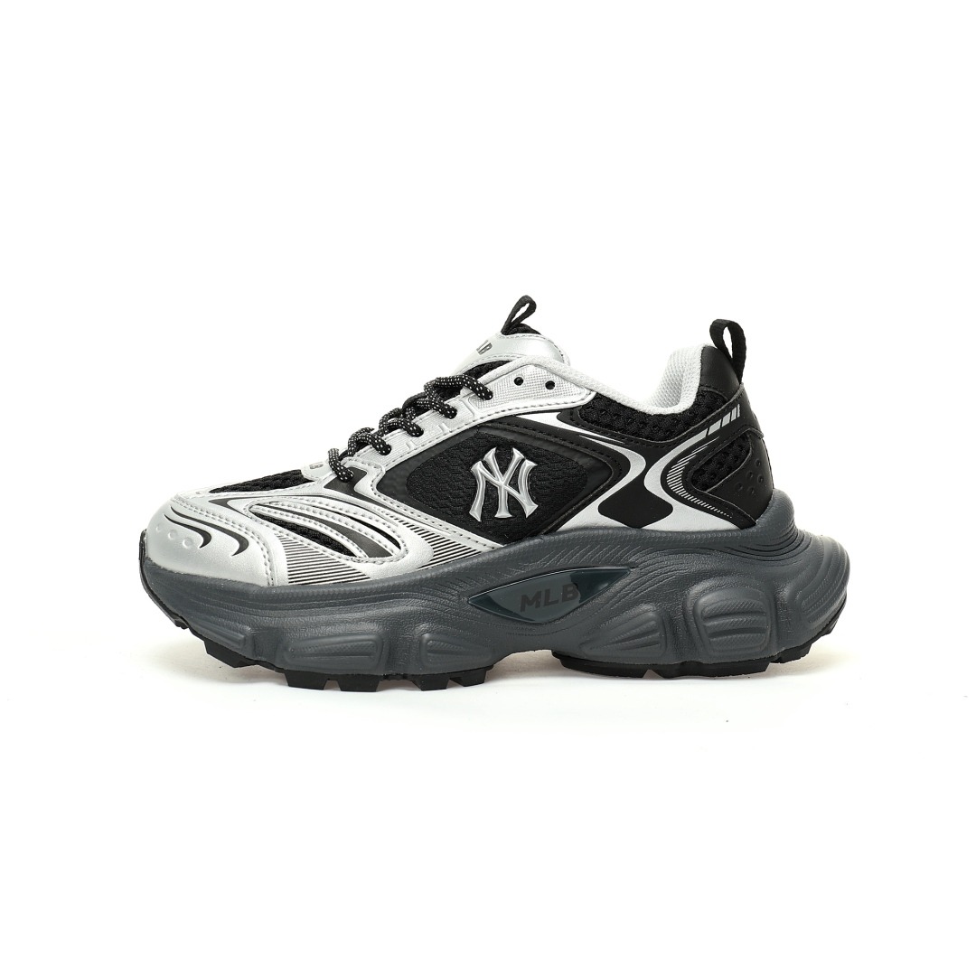 [MLB] Winner Chunky ★すぐ品切れ★ New York Yankees x MLB Winner Chunky, Men's Fashion