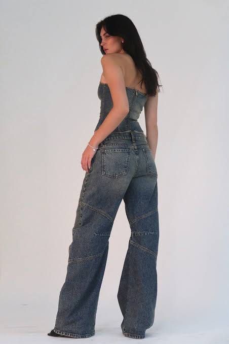 (ONHAND AUTHENTIC) REVICE DENIM The Jet Jean & Liv Top Maong USA SOLD AS SET ONLY (Category: Sets or Coordinates) located in Manila. Submitted by shiee (Listing ID 1369706964, Image 2). Description: SOLD AS SET NEVER BEEN USED Still nego.