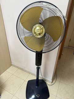 （分類：）位於 。 由 wongli97 提交（商品編號 1369786147，圖片 1）。簡介： 。