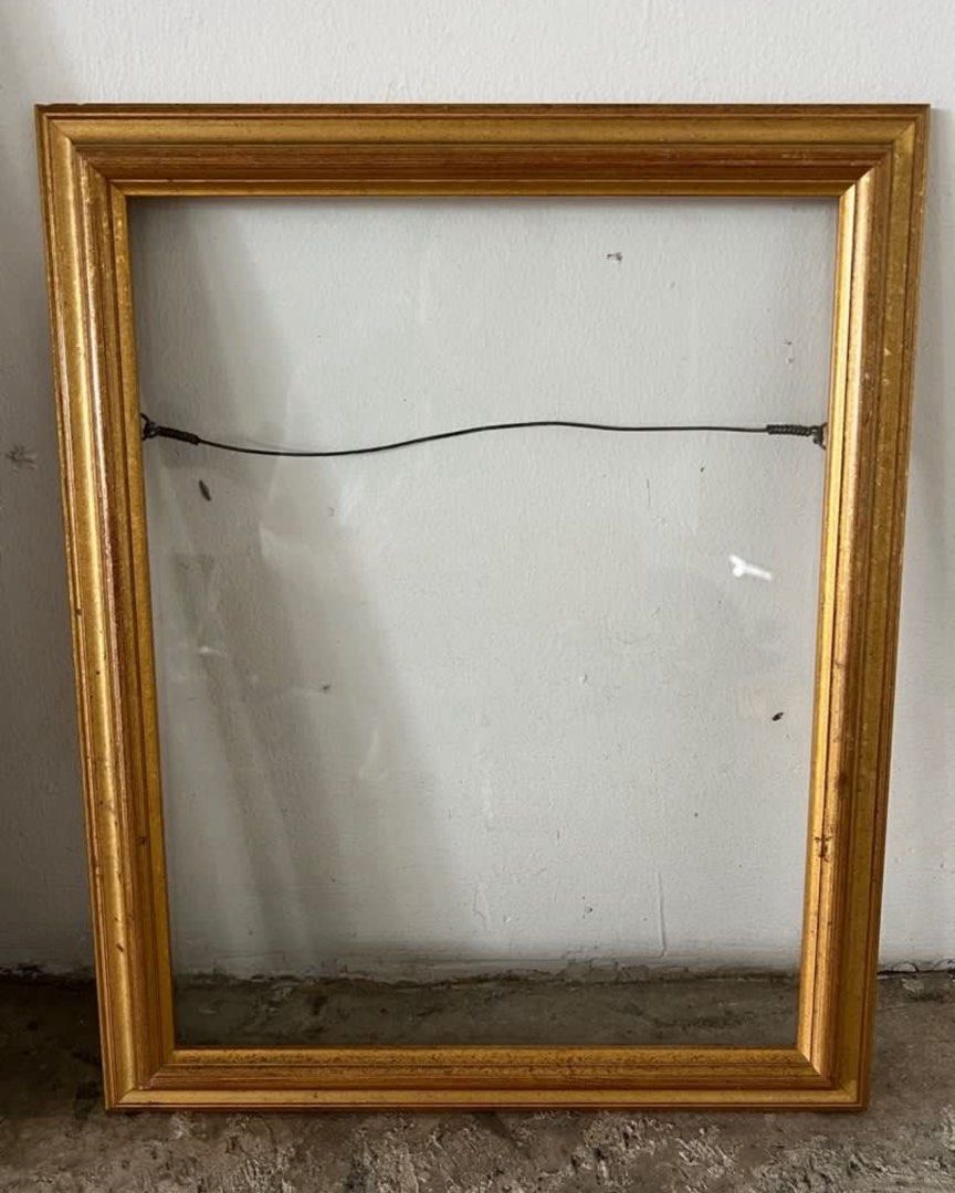 Picture frame64885318233986115