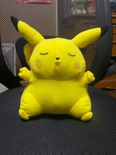 Pokemon Pikachu Vintage Plush
