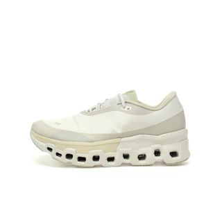 (Category: ) located in . Submitted by sneakers-shop (Listing ID 1369822115, Image 1). Description: .