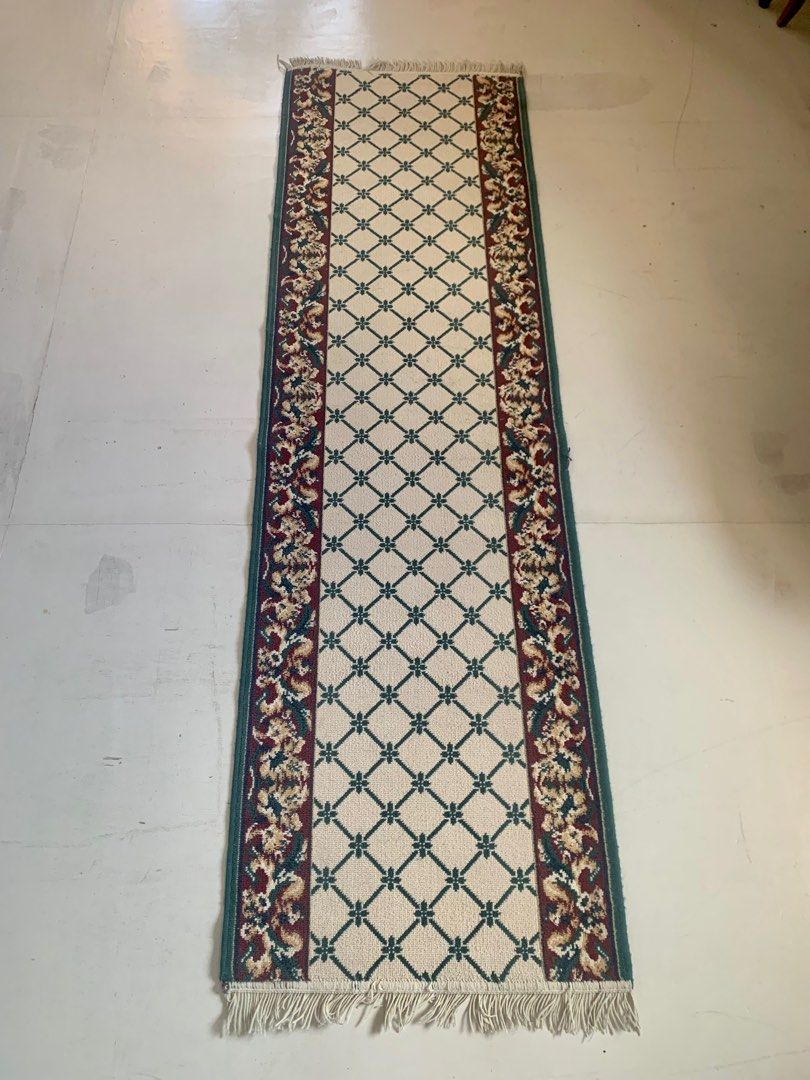 Runner Rug Carpet (Category: Carpets, Mats & Flooring) located in Bacoor. Submitted by solitaire0509 (Listing ID 1369693615, Image 1). Description: 25.5 inches x 88 inches.