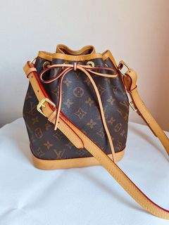 (Kategori: ) berada di . Dikirim oleh guccibelt (ID iklan 1369780963, Gambar 1). Deskripsi: .