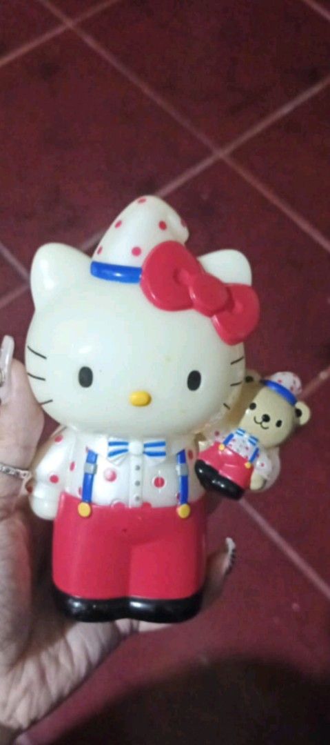Sanrio license vintage (Category: Vintage Collectibles) located in Manila. Submitted by kittybabe198524 (Listing ID 1369846035, Image 1). Description: payments first priority shipping via flash express.