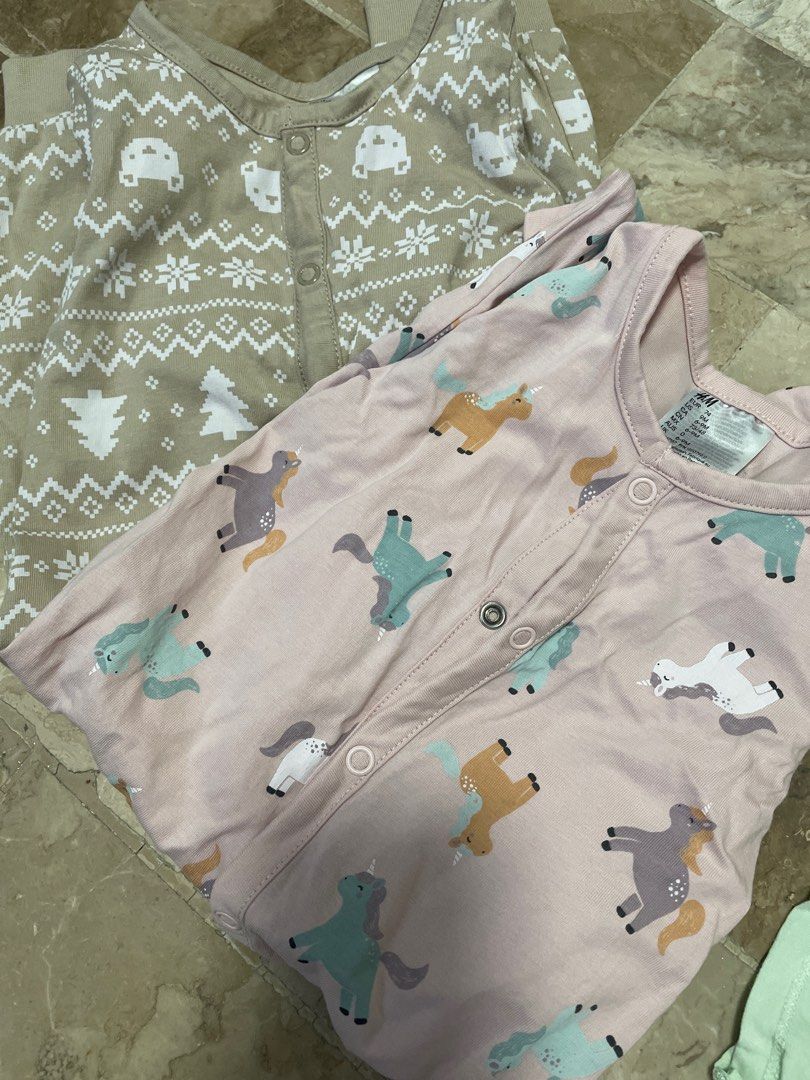 Set of 2 HM overalls (Category: Babies & Kids Fashion) located in Marikina City. Submitted by acbwee (Listing ID 1369783840, Image 3). Description: .