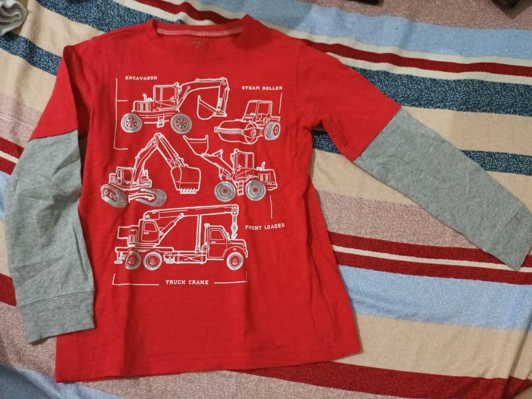 Shirt Longsleeves (Carter's) (Category: Babies & Kids Fashion) located in Quezon City. Submitted by Chingkit7 (Listing ID 1369760133, Image 1). Description: - size 7.