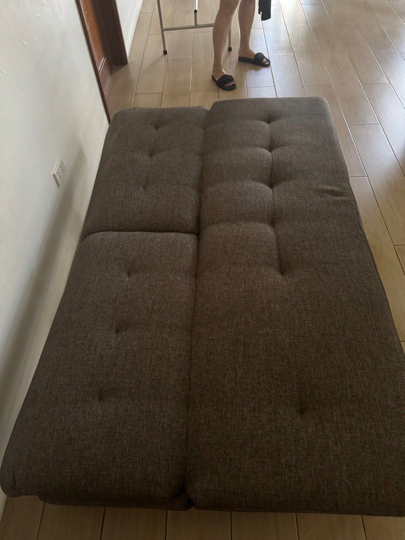 Sofa bed/couch (Category: Sofas) located in Pasig City. Submitted by brochannah (Listing ID 1369687875, Image 2). Description: .
