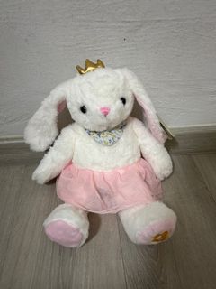 (Category: ) located in . Submitted by yeon3bin (Listing ID 1369858399, Image 1). Description: .