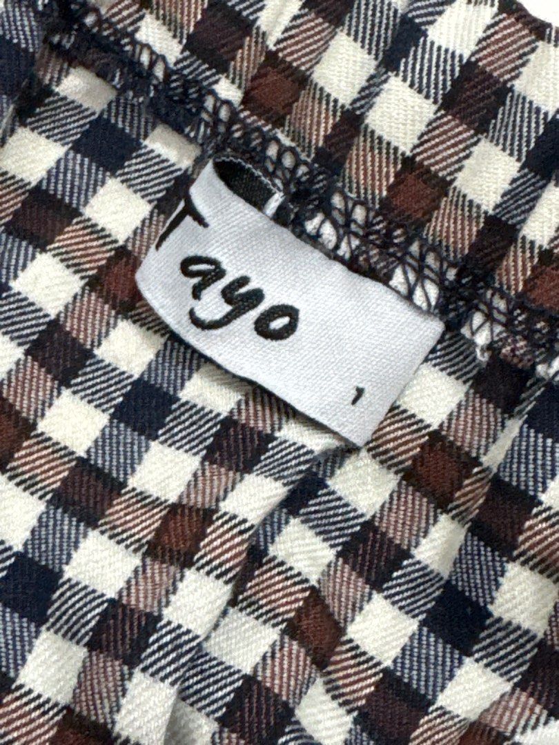 Tayo Studio Rachel Tube Top - Gingham (Category: Others Tops) located in Quezon City. Submitted by heymax (Listing ID 1369789313, Image 3). Description: Tayo Studio Rachel Tube Top Gingham Fits XS - S (Tayo Studio Size 1) Used only a few times RFS: Decluterring Mode of Payment: Gcash/BPI Pick-up via Lalamove/Grab in Quezon City or Gogoexpress (to be shouldered by buyer) .