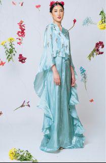 (Category: ) located in . Submitted by petite_wardrobe_ (Listing ID 1369715810, Image 1). Description: .