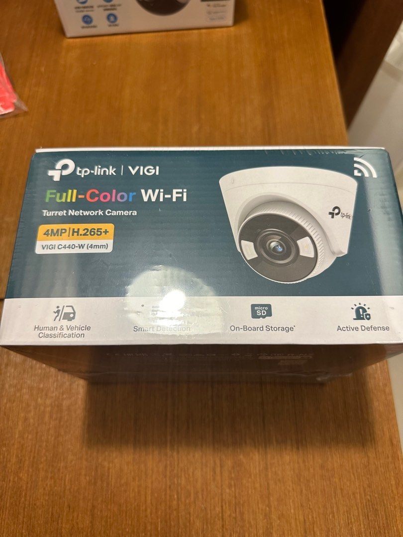 由 auchergod (刊登 ID 1369827092，圖片 2) 提交，位於 桃園市 (Taoyuan) 的 Tp-link Full-Color VIGI C440-W 攝影機 Tplink wifi wi-fi (類別：網路攝影機)，說明：4MP 超高解析度: VIGI C440-W 攝影機提供高達 4MP 的影像–更高畫質提供更細節的影像 24h 全彩畫面: 就算在漆黑的環境中，透過高靈敏度感應器和內建的補光燈，也能取得 24 小時全彩細節 無線連接: 簡易而快速的連接 Wi-Fi 訊號 人 & 車分類: 將人員和車輛與其他物體區分開來，以便您收到更準確的事件通知 智慧偵測: 當有人跨越界線、進入您設定的區域、遮擋攝影機或移除/丟棄物體時，您會收到通知並查看狀態 主動防禦: 出現異常狀況時，立即以聲光警告潛在入侵者 雙向語音: 透過語音對話功能的支援，可在觀看即影像的同時隨時隨地進行雙向對話 H.265+: 在不犧牲影像品質的情況下壓縮影像，減輕網路負載並節省儲存空間 智慧影