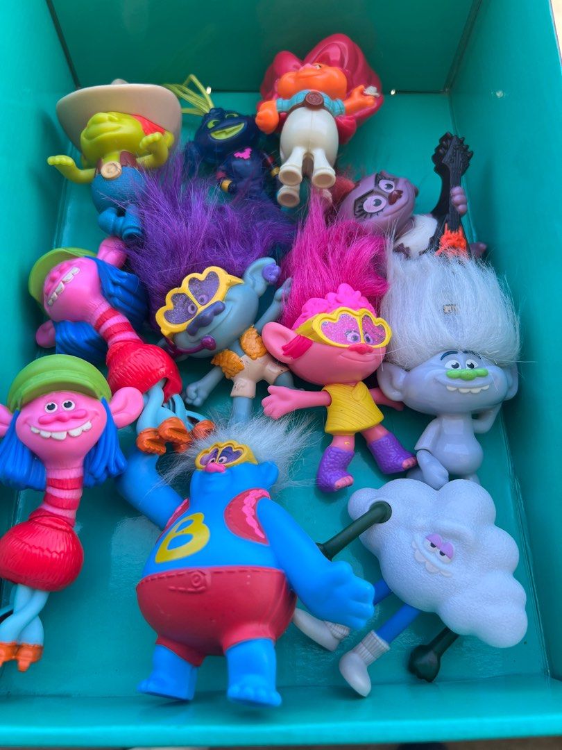 Trolls World Tour Happy Meal 2020 (Category: Figurines & Statues) located in Calapan. Submitted by micoh0827 (Listing ID 1369733364, Image 2). Description: McDonalds Happy Meal 2020 Trolls World Tour .
