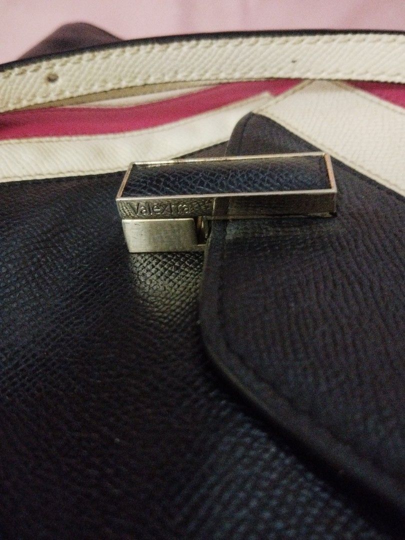 Valextra medium bag (Category: Luxury Bags & Wallets) located in Makati City. Submitted by fiercewind.7bf54e (Listing ID 1369796045, Image 2). Description: authentic coded replaced zipper puller but with extra puller sa last pic.