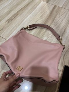 (Kategori: ) berada di . Dikirim oleh d.zaisa (ID iklan 1369831545, Gambar 1). Deskripsi: .