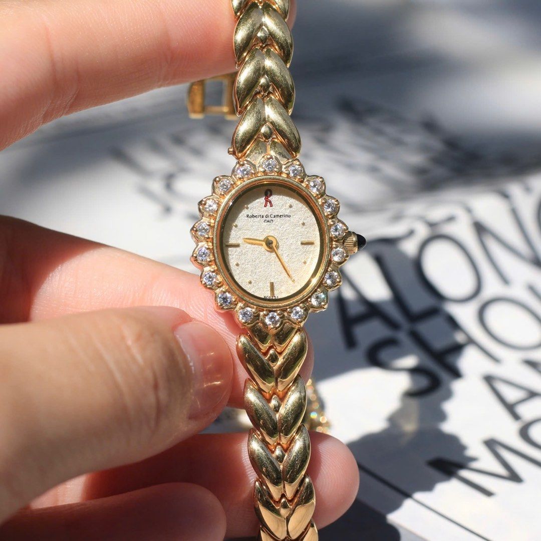 AUTHENTIC VINTAGE ROBERTA DI CAMERINO DIAMOND WATCH Roberta Di Camerino Analog Quartz Women Roberta Watch In  main image 2