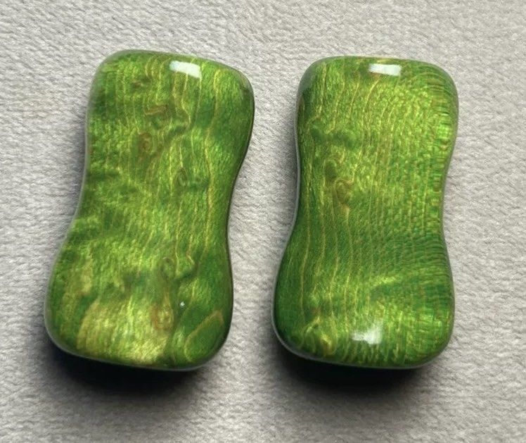 Wood Knobs (Green) (Category: Fishing) located in Singapore. Submitted by michaelkim (Listing ID 1369722385, Image 1). Description: Compatibility: Daiwa and Shimano bc to 200 sizes Spinning up to 3000 sizes Tried many before. So far so good. Fits like a glove, no free play. Second photo for reference only $30/pair (green) Nett Pm if keen. .