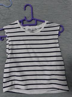 (Category: ) located in . Submitted by outfits (Listing ID 1369821327, Image 1). Description: .