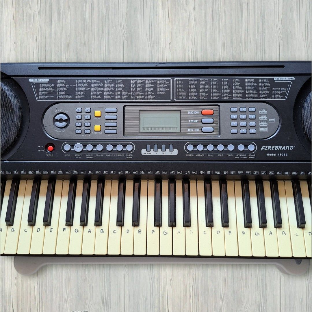 61-key digital piano keyboard, Hobbies & Toys, Music & Media, Musical ...