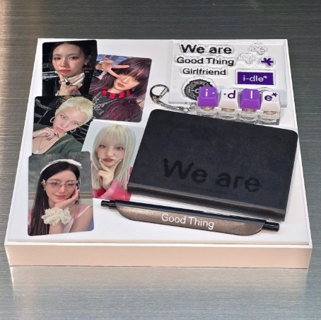 GIDLE I-DLE We are CUBEカフェ MD 特典 コンプセット We コンプセット CUBEカフェ are GIDLE MD I-DLE 特典