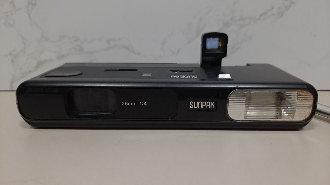 由 qsx56725 (刊登 ID 1370034455，圖片 1) 提交，位於 台中市 (Taichung) 的 故障 SUNPAK SP-1000 底片相機 110 底片相機 (類別：相機)，說明：。