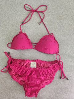 (Category: ) located in . Submitted by cathhey (Listing ID 1369910227, Image 1). Description: .