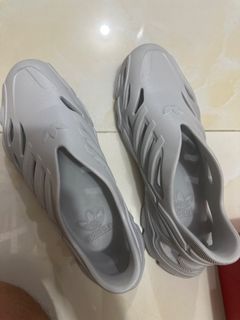 （分類：）位於 。 由 chanvison 提交（商品編號 1369988353，圖片 1）。簡介： 。