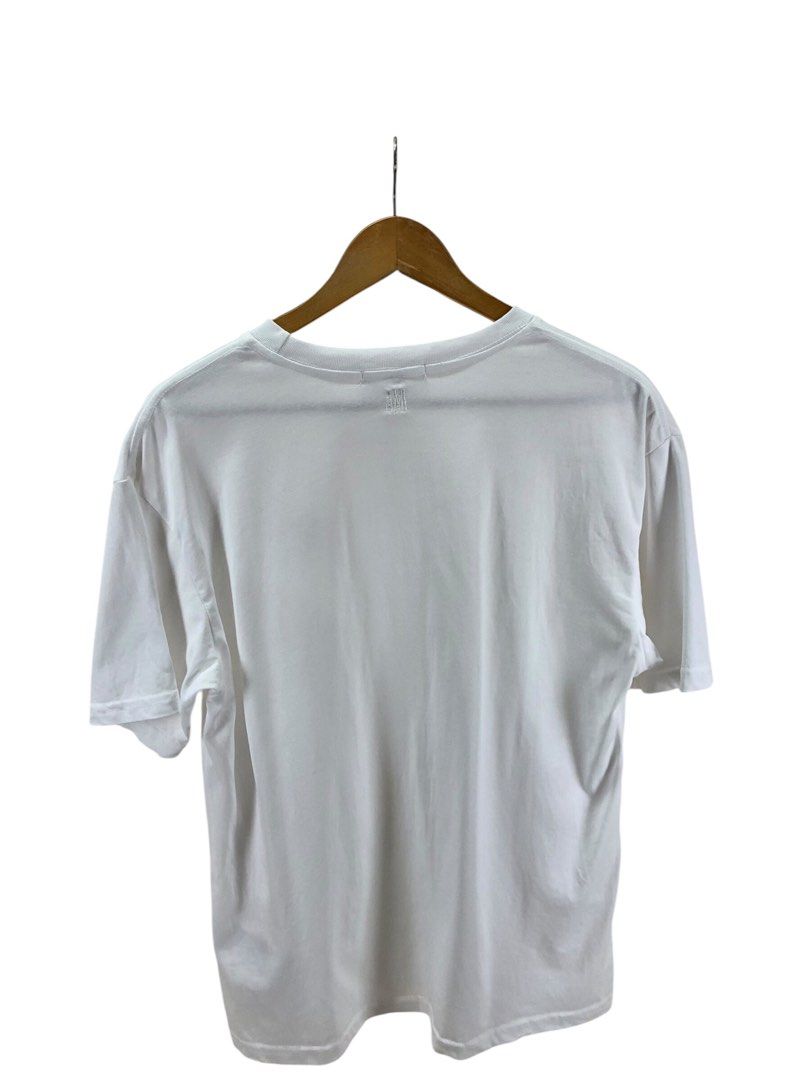 Ami white tee (Category: Luxury Apparel) located in Manila. Submitted by 12essentials (Listing ID 1369917196, Image 3). Description: 📌 Excellent Condition 📌 M on tag 📌 Length 27.5’ Width 21’.
