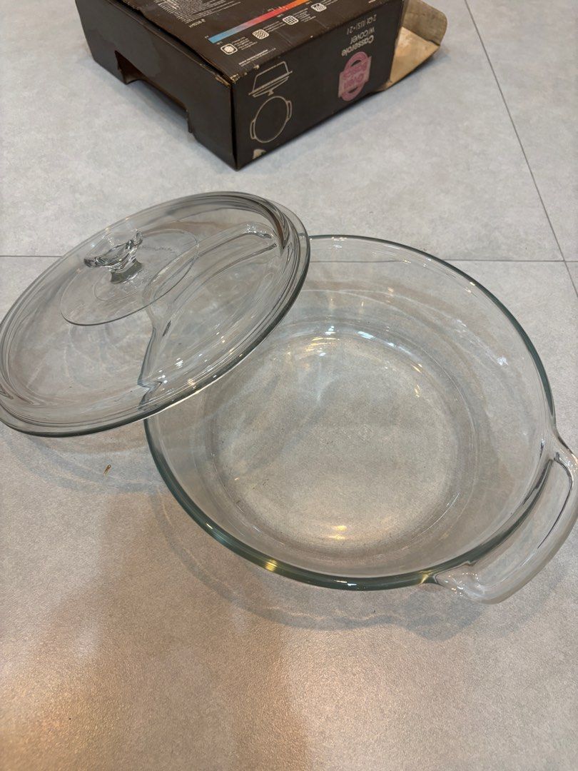 Anchor Ovenware Casserole with cover (Category: Dinnerware & Cutlery) located in Las Pinas. Submitted by jkvgo (Listing ID 1370012724, Image 3). Description: Anchor Ovenware Casserole with cover 2qt RFS: No longer using Pickup only at: Las Pinas Royale Estates Shipping fee shouldered by the buyer .