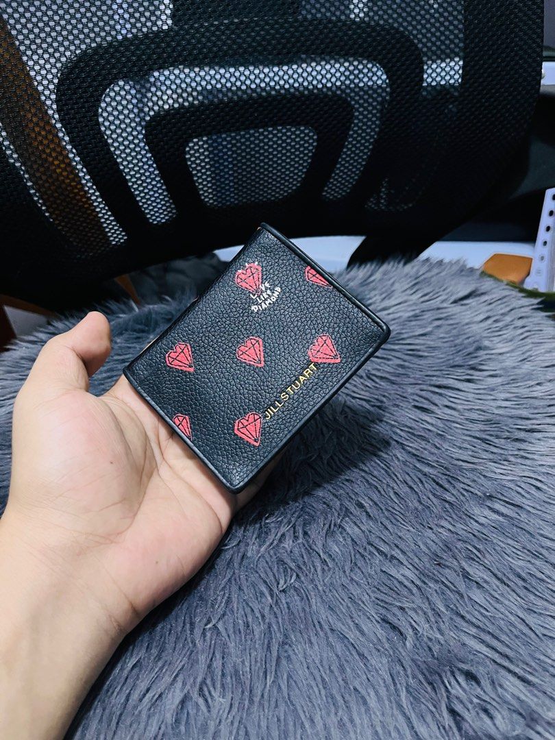 Athentic jill (Category: Luxury Bags & Wallets) located in Ballesteros. Submitted by sat_b3 (Listing ID 1370028689, Image 2). Description: Super magnda pa.