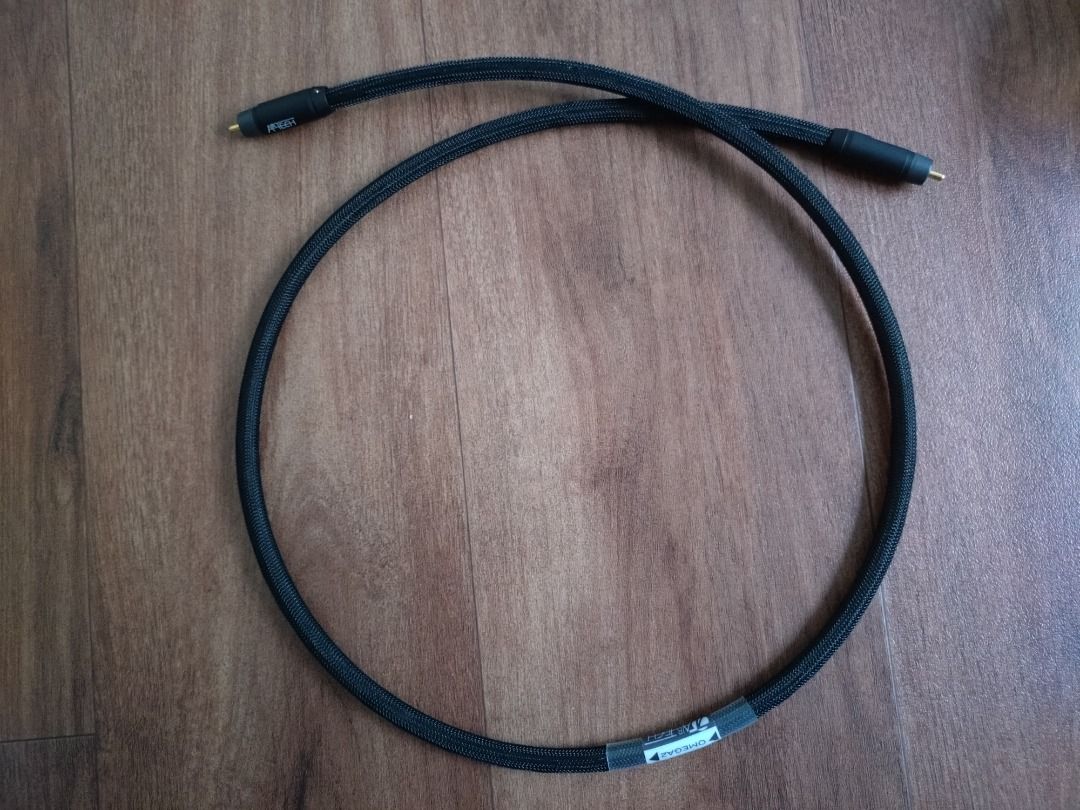 Audio Analogue Airtech Omega2 Digital Coaxial Cable 1.2m (Category: Other Audio Equipment) located in Singapore. Submitted by wmania (Listing ID 1370015929, Image 1). Description: .