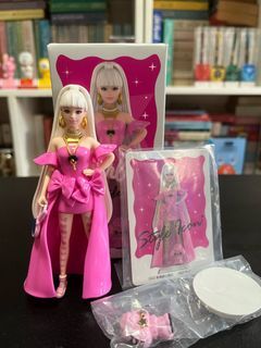 BARBIE POPMART- 2022 Barbie Extra