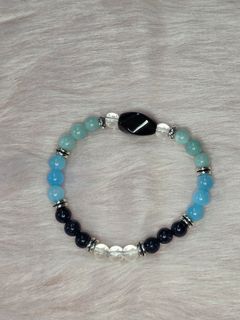 (Category: ) located in . Submitted by dazzlerie (Listing ID 1369952374, Image 1). Description: .