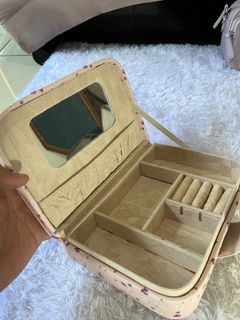 (Kategori: ) berada di . Dikirim oleh prelovebyangr (ID iklan 1369928973, Gambar 1). Deskripsi: .