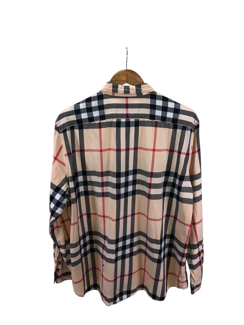 Burberry LongSleeves Nova Plaid (Category: Formal Shirts) located in Manila. Submitted by 12essentials (Listing ID 1369985257, Image 3). Description: 📌 Excellent Condition 📌 XL on Tag 📌 Length 29’ Width 23.5’.